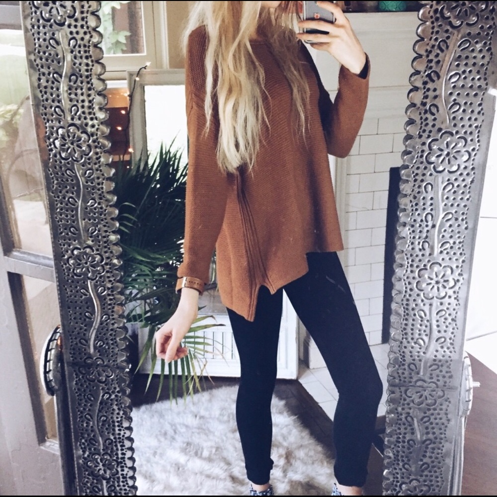Burnt orange Autumn Cozy Sweater 🍂🍁🧡 - Picture 2 of 3